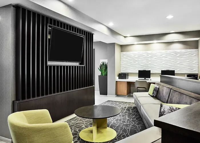 Springhill Phoenix Airport Hotel